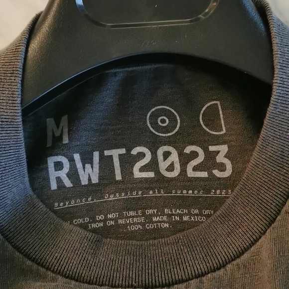 Beyoncé Renaissance World Tour t-shirt - Picture 6 of 6